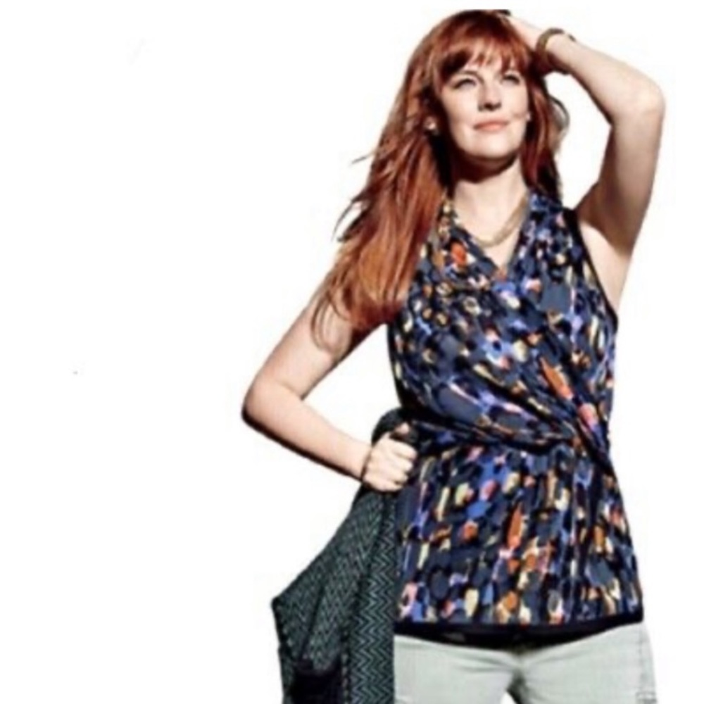 CAbi sleeveless flaunt wrap top